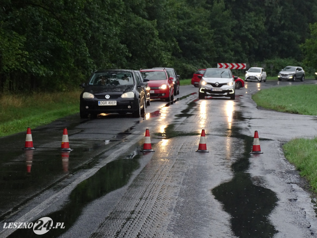 Wypadek na trasie Leszno-Góra
