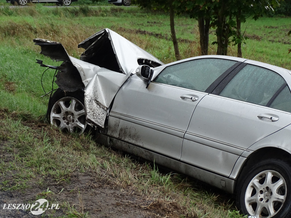 Wypadek na trasie Leszno-Góra