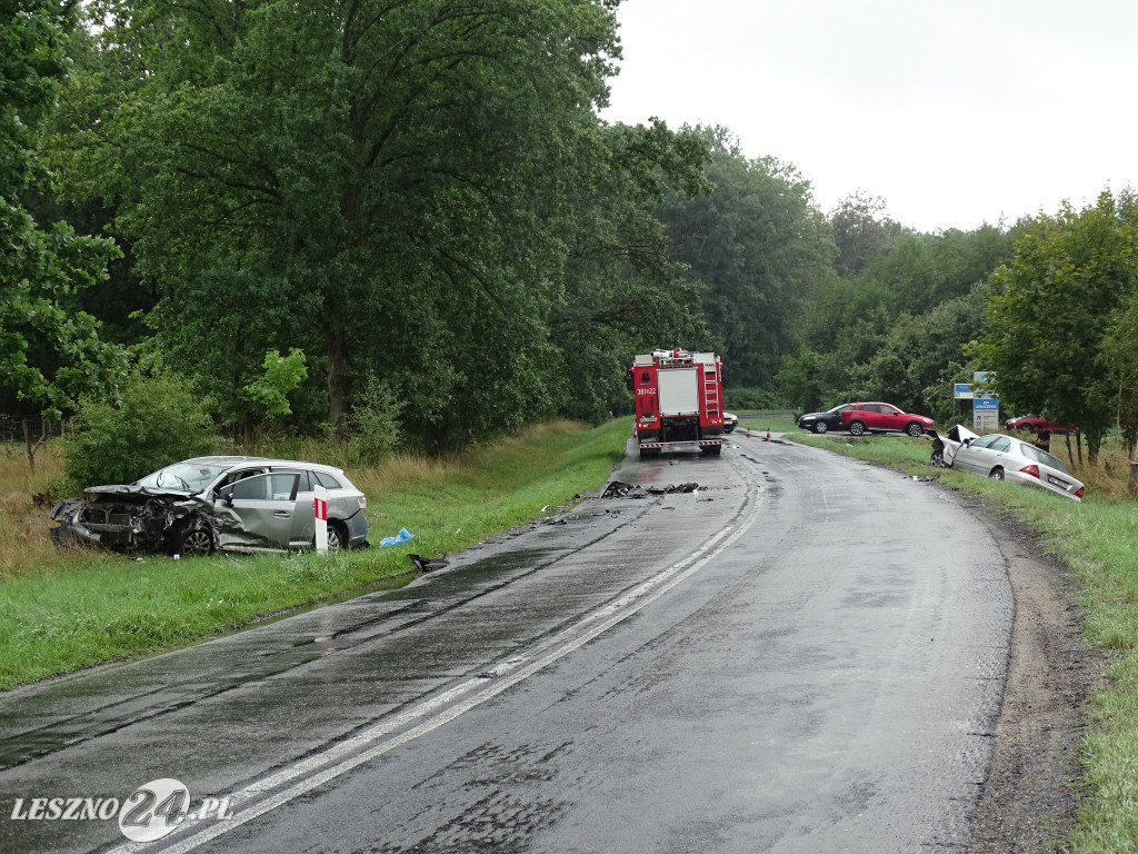 Wypadek na trasie Leszno-Góra