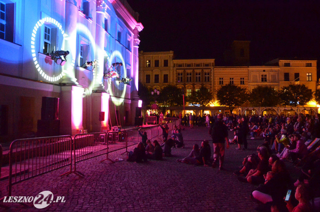 LUFA - koncert na ścianie ratusza