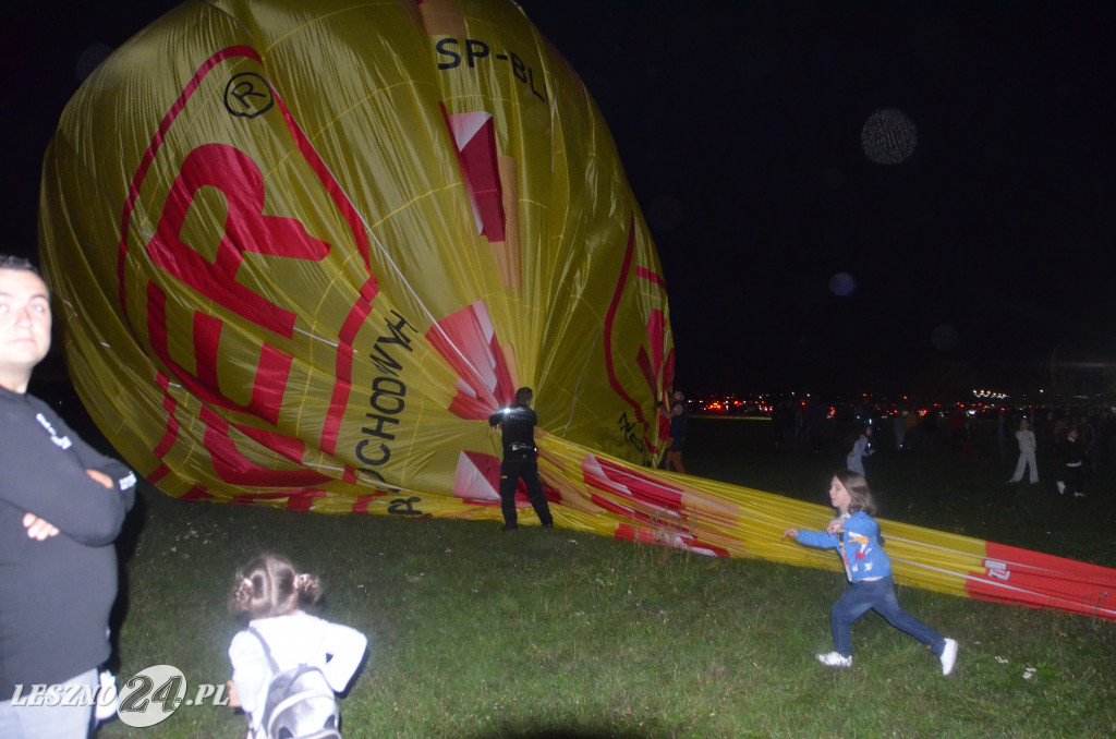 Nocny pokaz balonów 2022