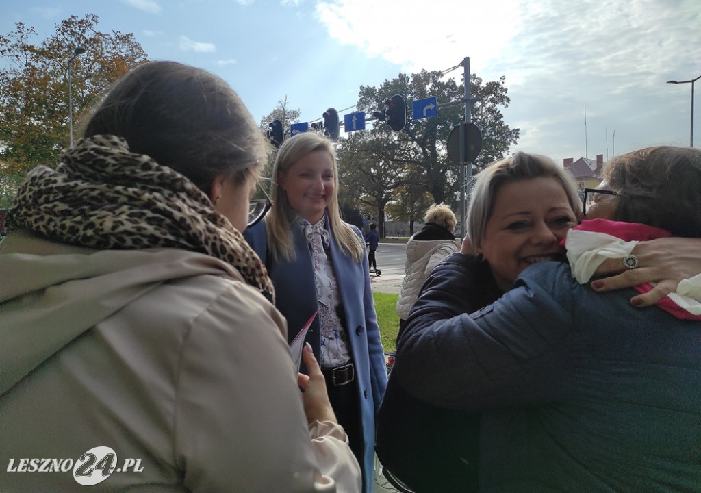 Sadzenie żonkili na Polu Nadziei