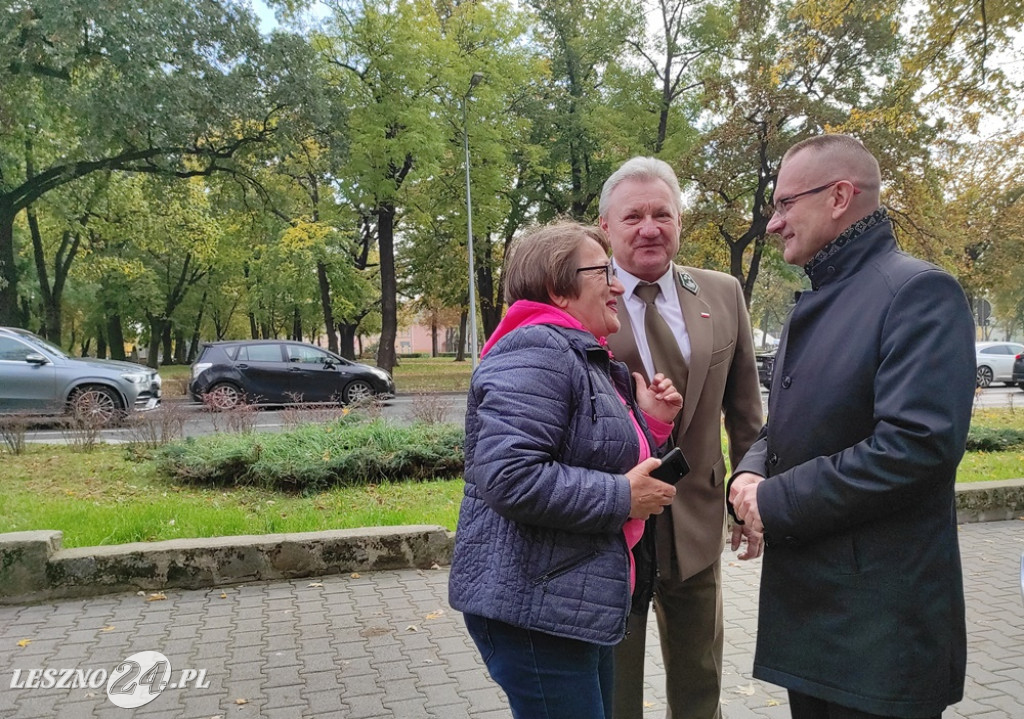 Sadzenie żonkili na Polu Nadziei