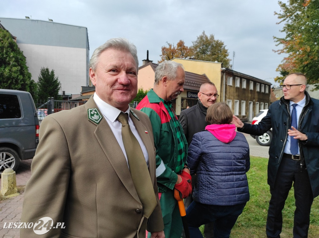 Sadzenie żonkili na Polu Nadziei