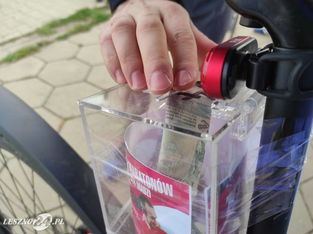 10 maratonów dla Madzi