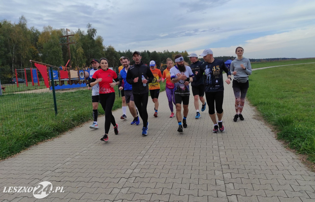 10 maratonów dla Madzi
