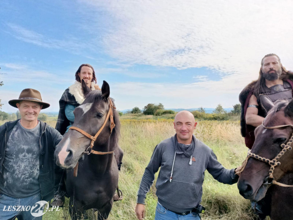 Apolinarski Group na planie 