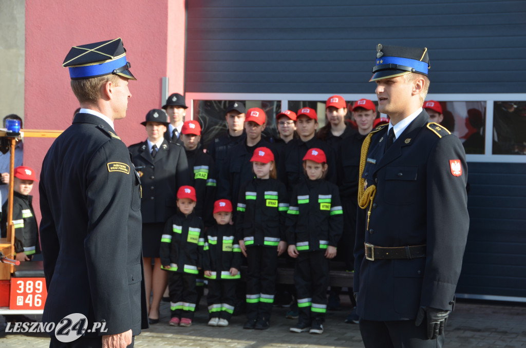 Młodzi strażacy odebrali promesy
