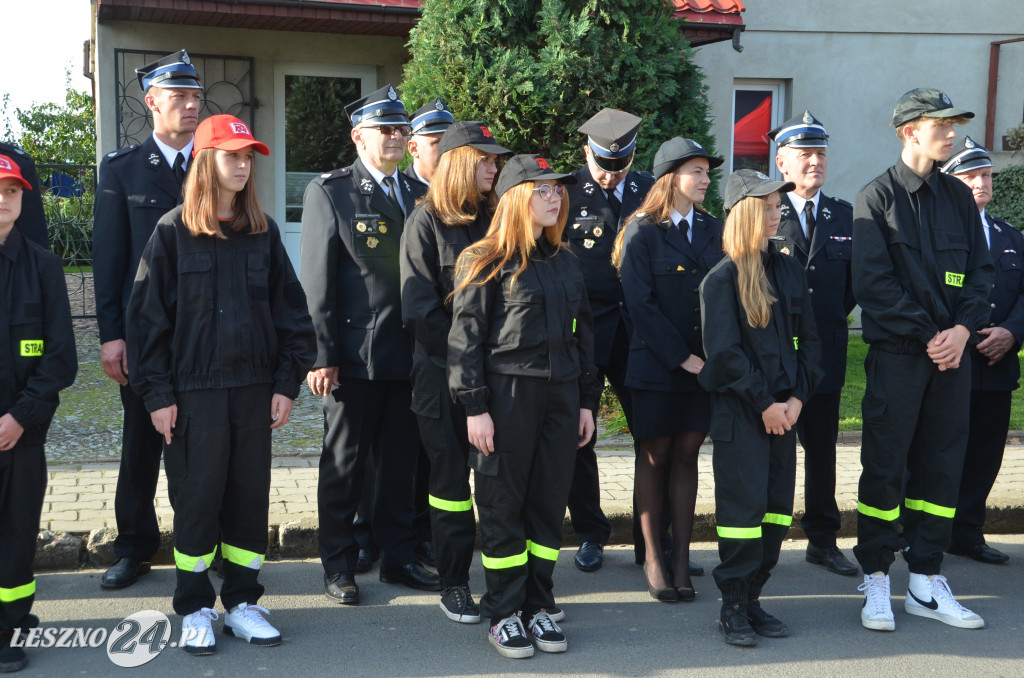 Młodzi strażacy odebrali promesy