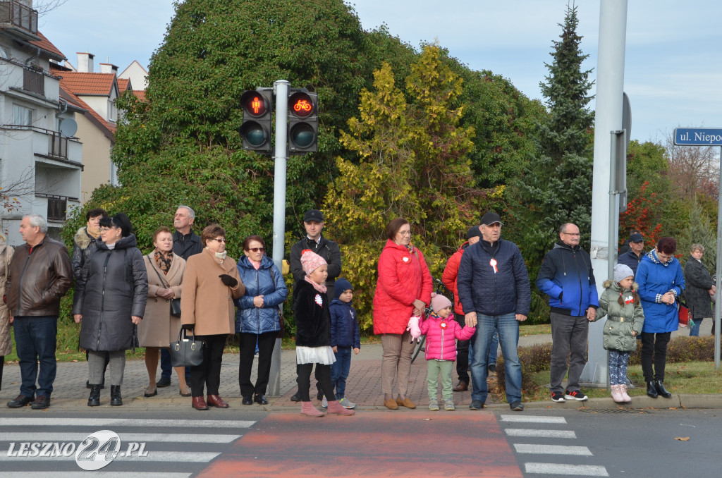 Uroczysta zbiórka pod pomnikiem