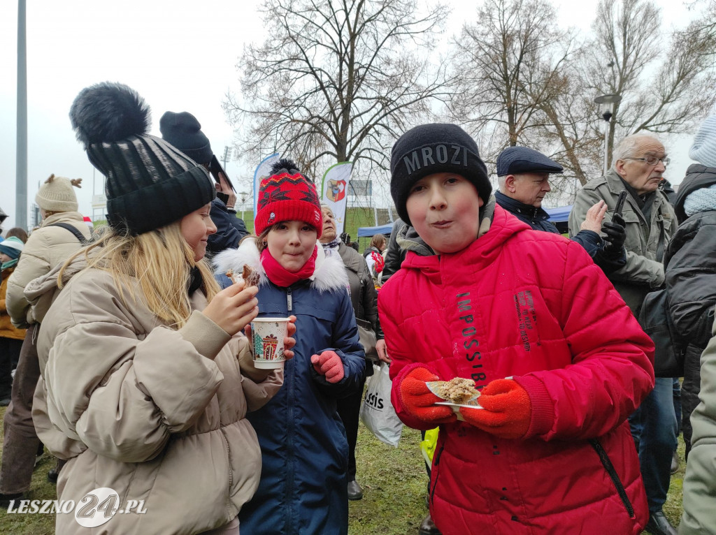Strojenie choinki w Lesznie