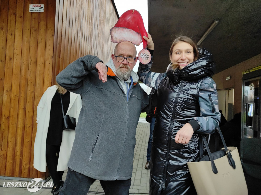 Strojenie choinki w Lesznie