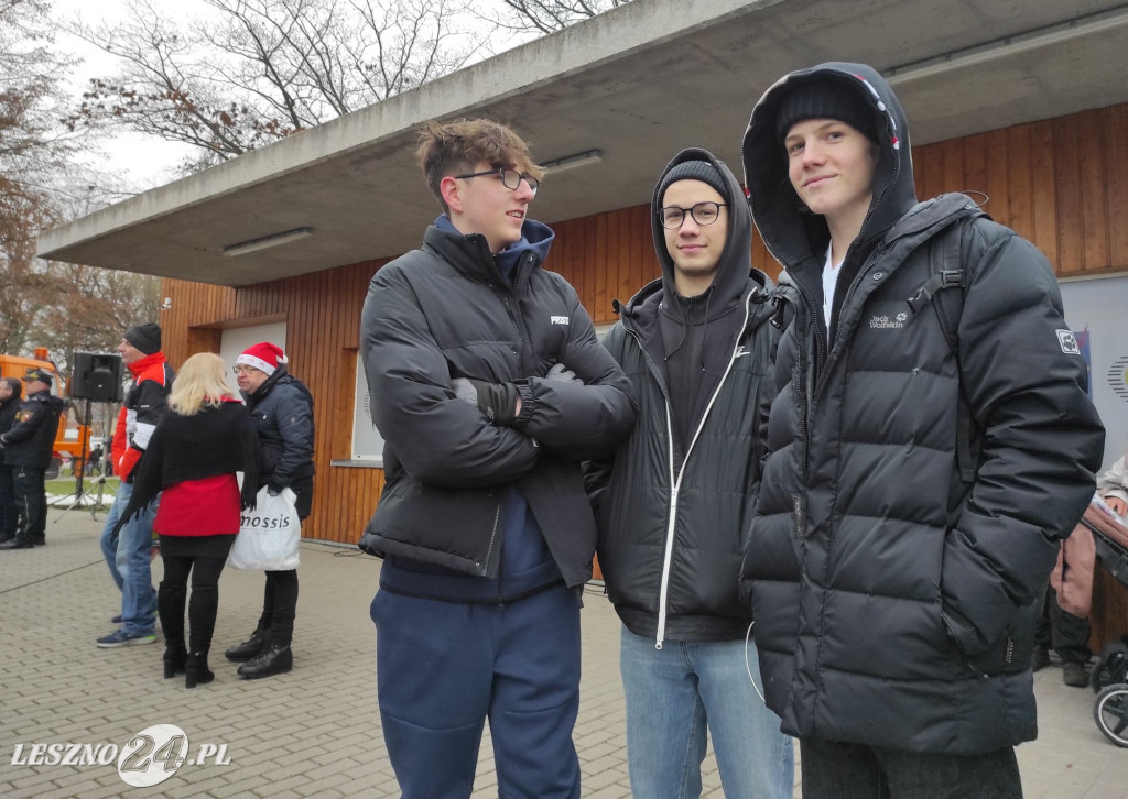 Strojenie choinki w Lesznie