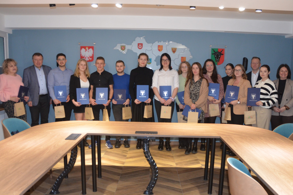 Studenci odebrali stypendia