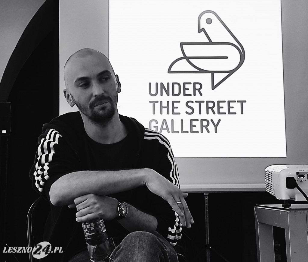 UNDER THE STREET GALLERY
