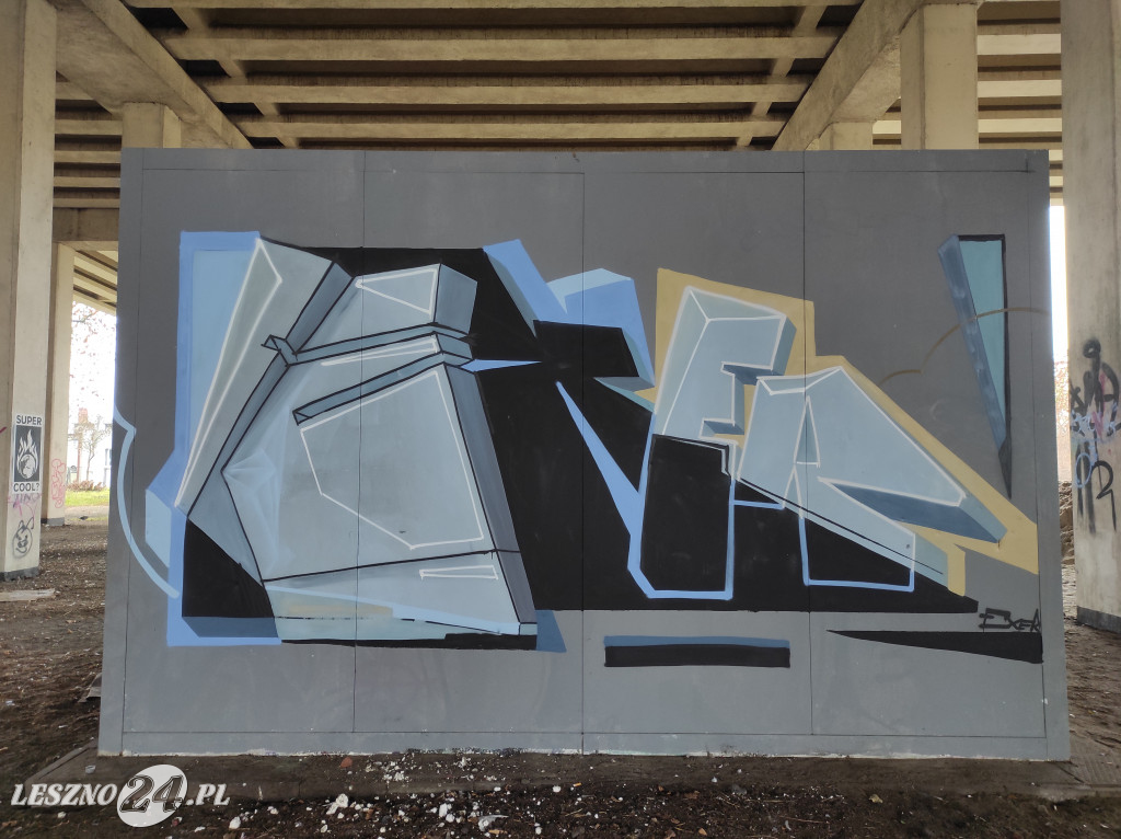 UNDER THE STREET GALLERY