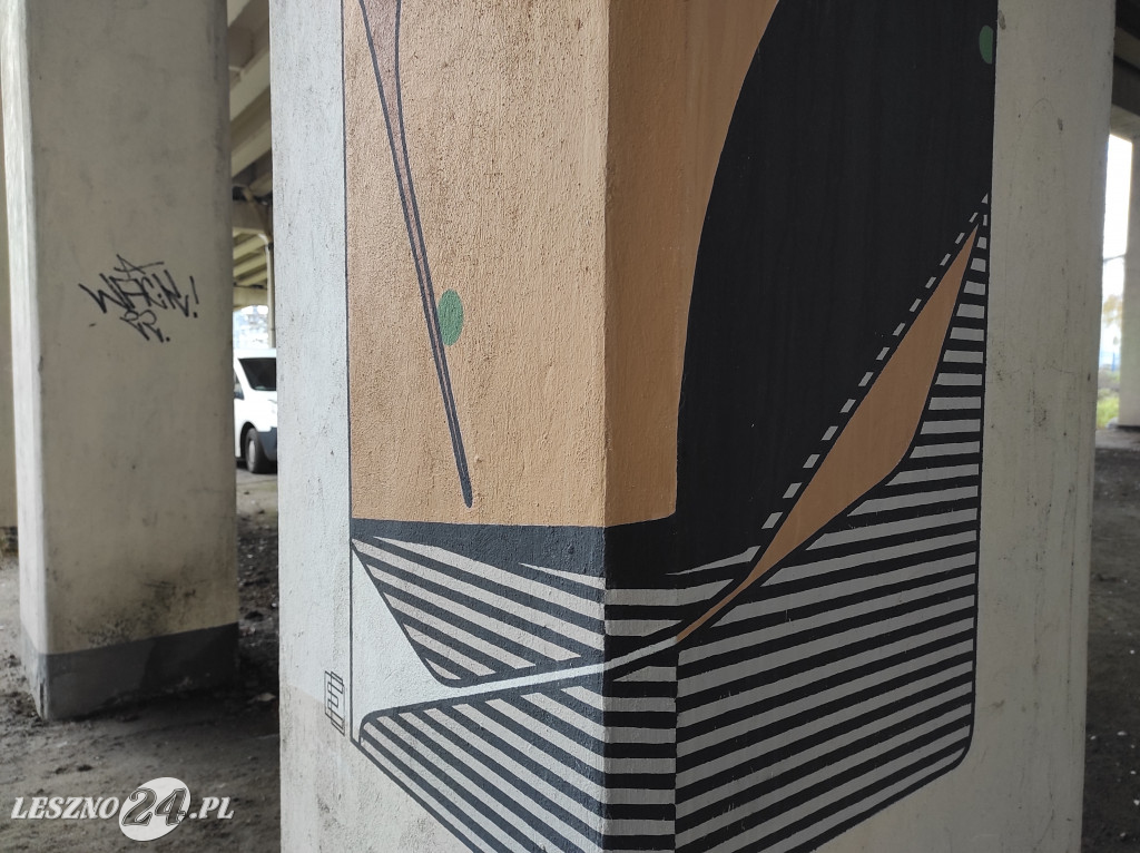 UNDER THE STREET GALLERY