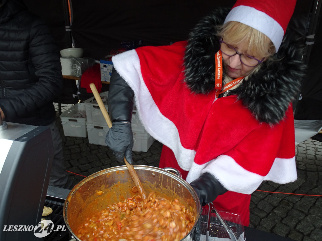 Ekstremalne Mikołajki z NGO w Lesznie