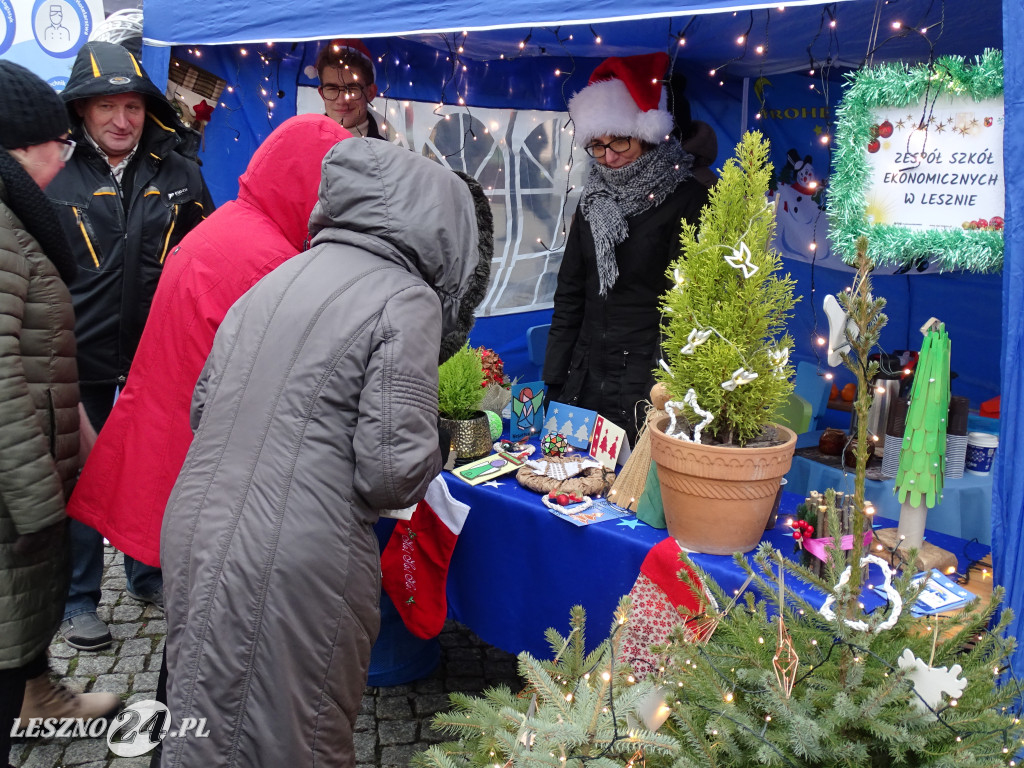 Ekstremalne Mikołajki z NGO w Lesznie