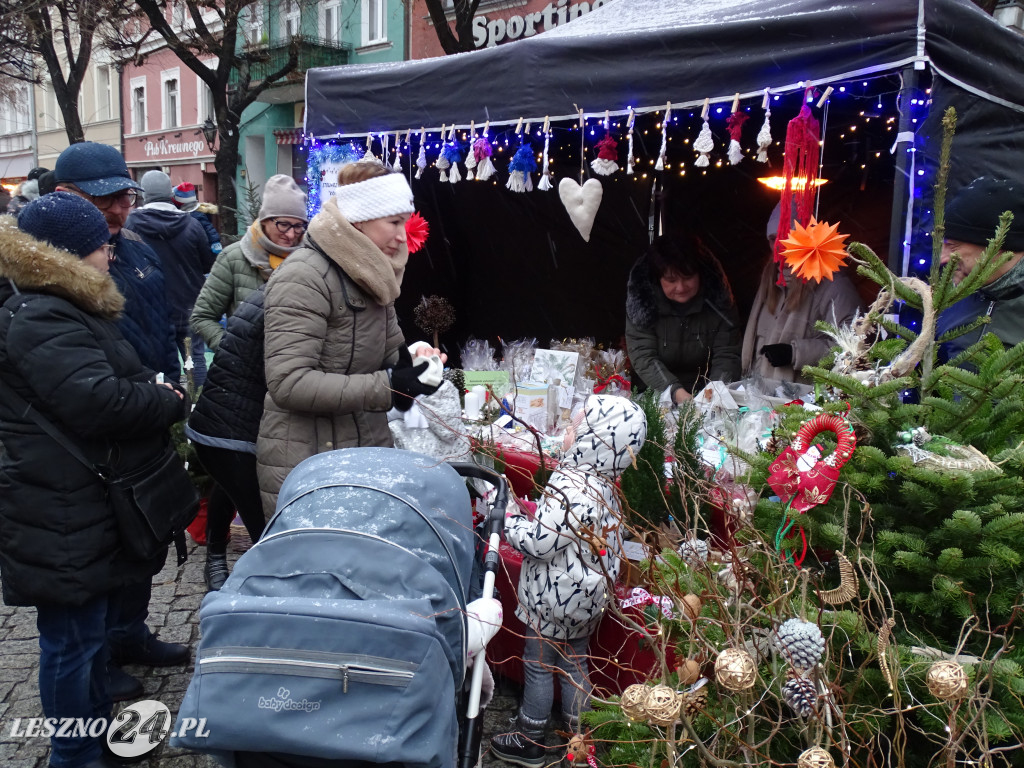 Ekstremalne Mikołajki z NGO w Lesznie