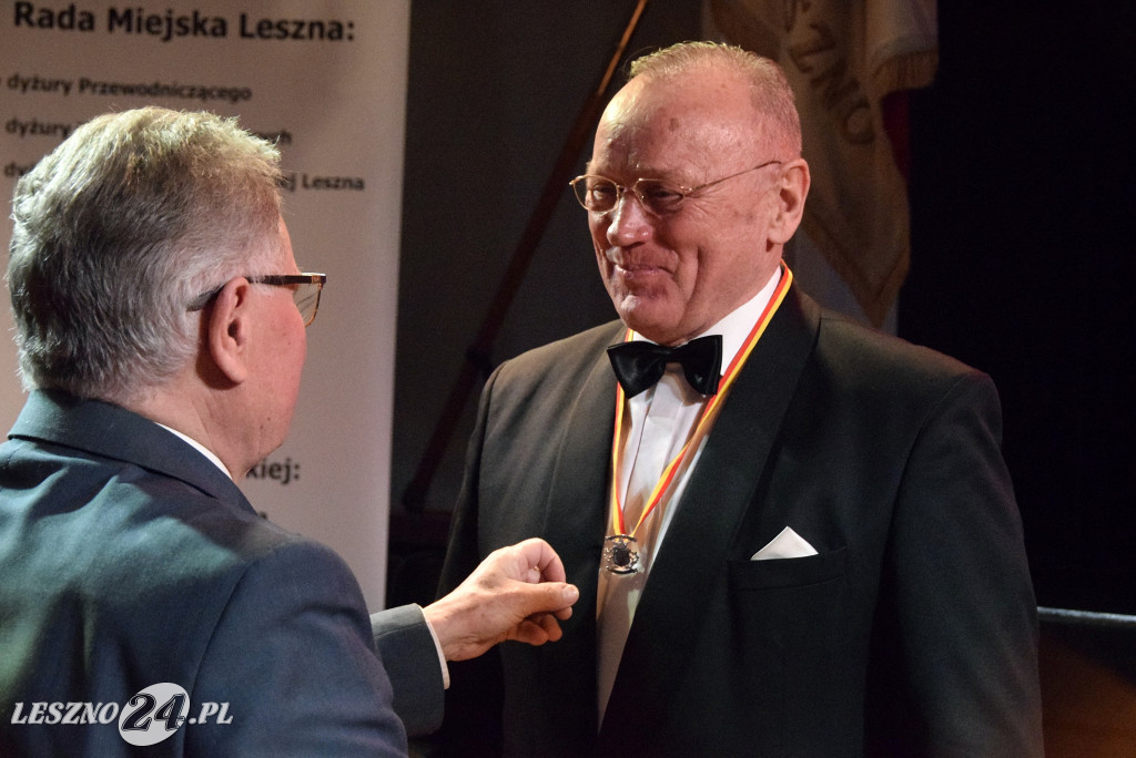 Uroczysta sesja Rady Miejskiej Leszna