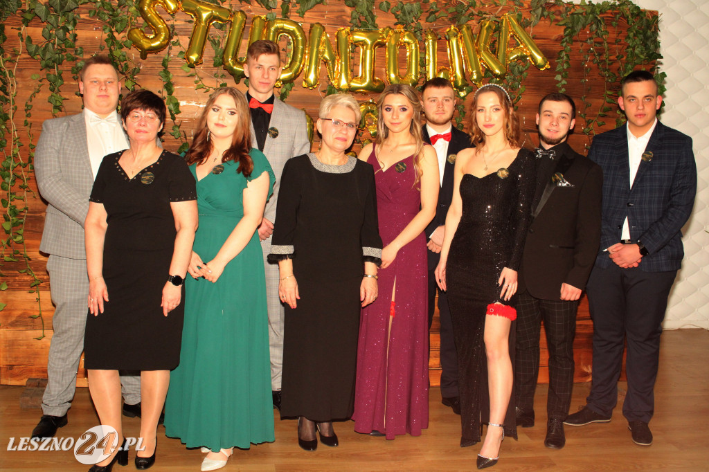 Studniówka ZSR-B w Lesznie