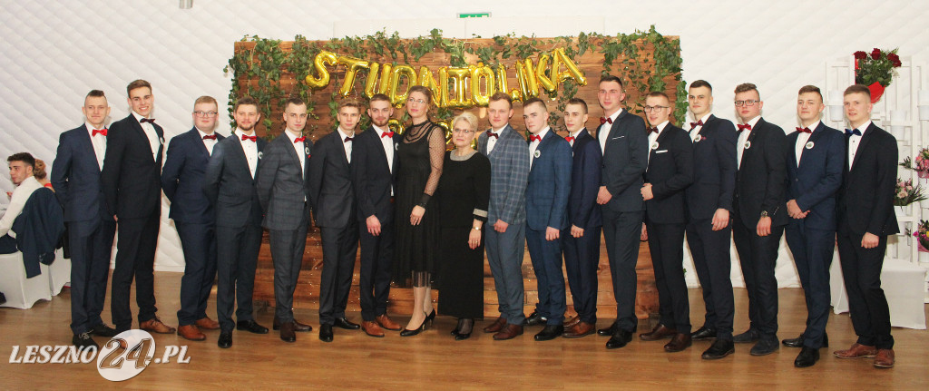 Studniówka ZSR-B w Lesznie