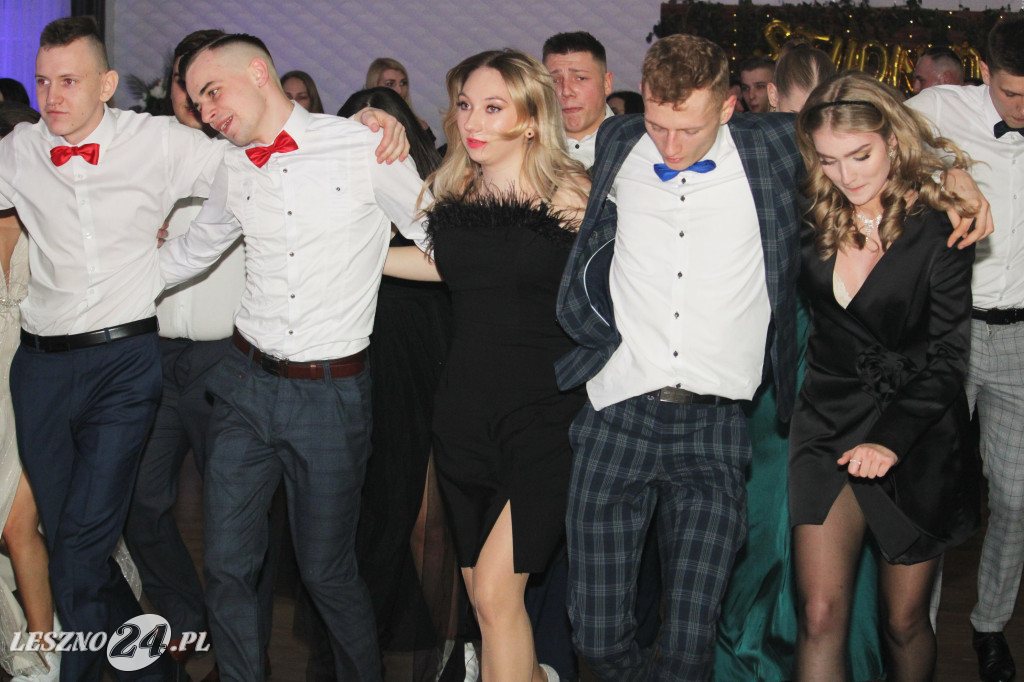 Studniówka ZSR-B w Lesznie