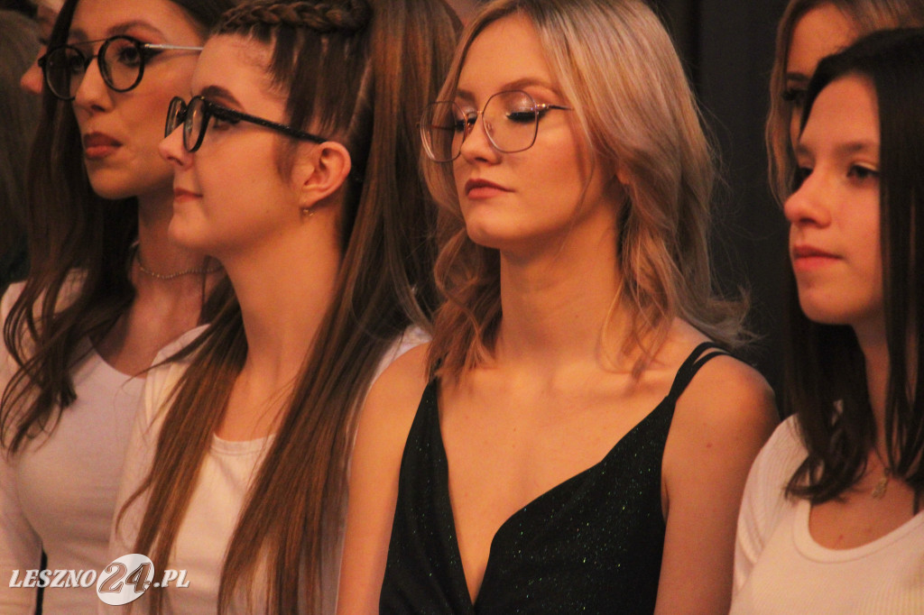 Studniówka ZS nr 4 w Lesznie