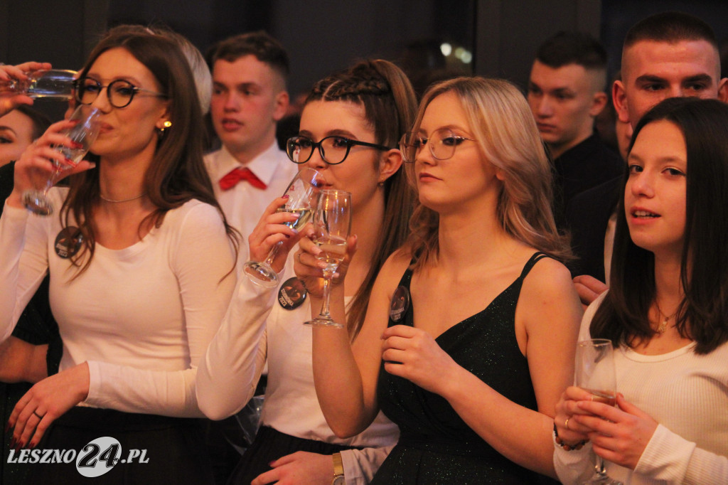 Studniówka ZS nr 4 w Lesznie