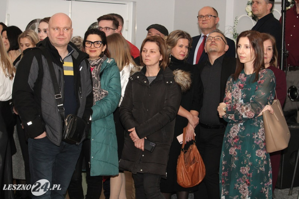 Wielka studniówka II LO w Lesznie część 1