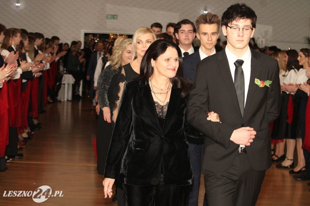Wielka studniówka II LO w Lesznie część 1
