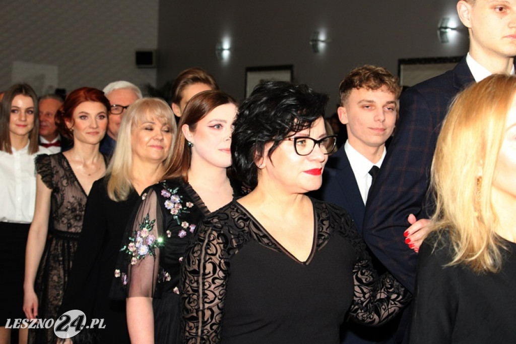 Wielka studniówka II LO w Lesznie część 1