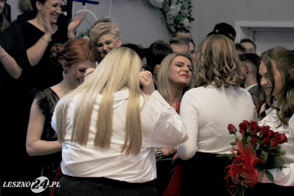 Wielka studniówka II LO w Lesznie część 1