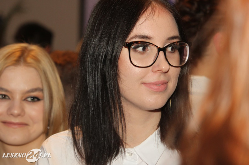 Wielka studniówka II LO w Lesznie część 1