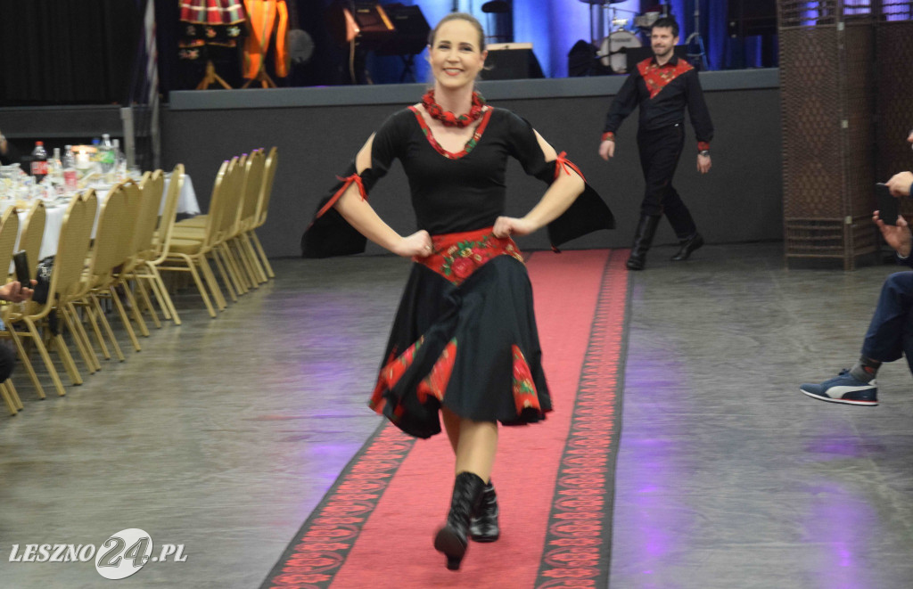 Folk Biesiada i pokaz mody w Święciechowie