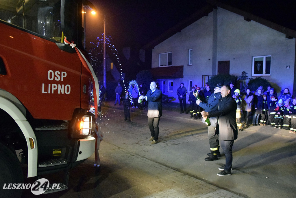 Nowy samochów dla OSP Lipno