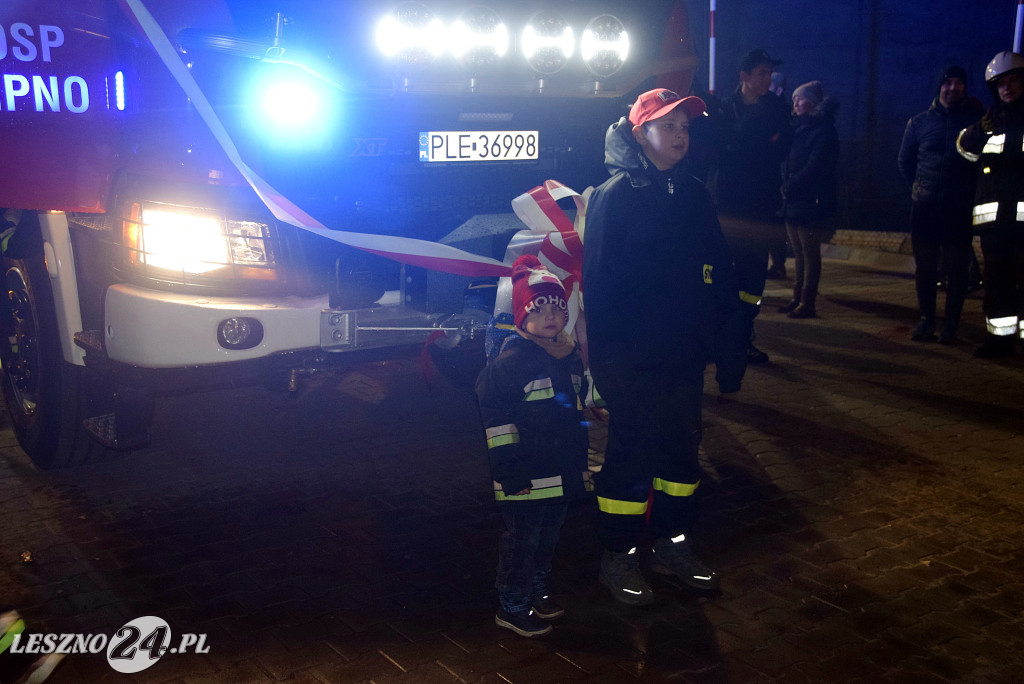 Nowy samochów dla OSP Lipno