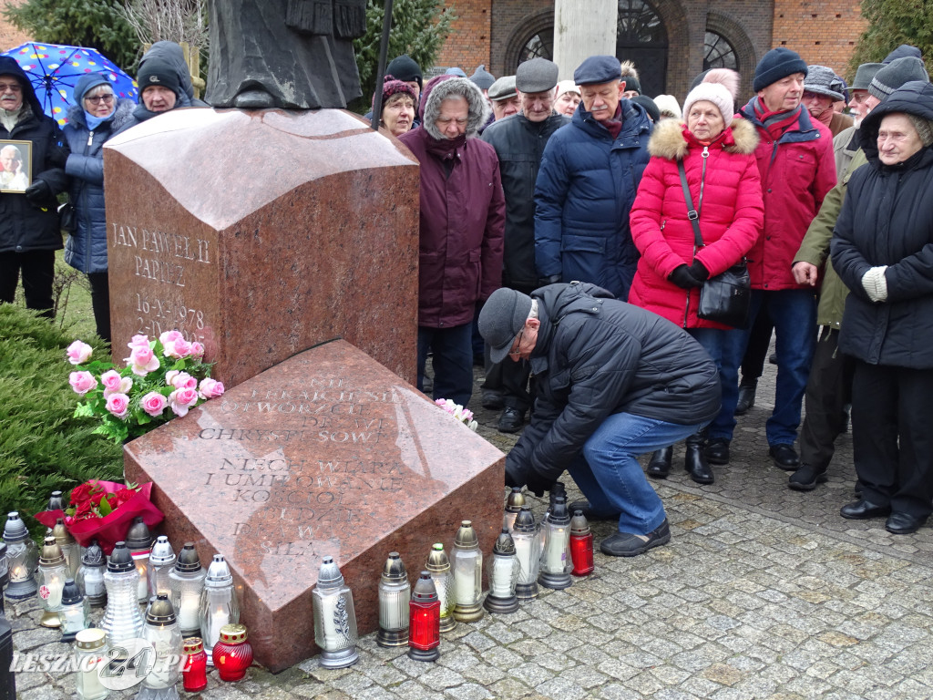Protest w obronie Jana Pawła II