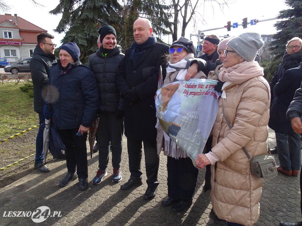 Protest w obronie Jana Pawła II
