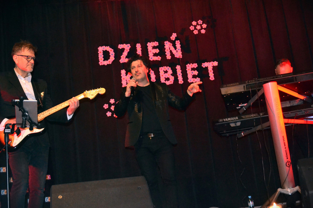 Dario zaśpiewał dla wszystkich kobiet