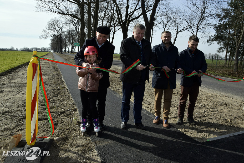 Otwarcie chodnika Pawłowice - Kociugi