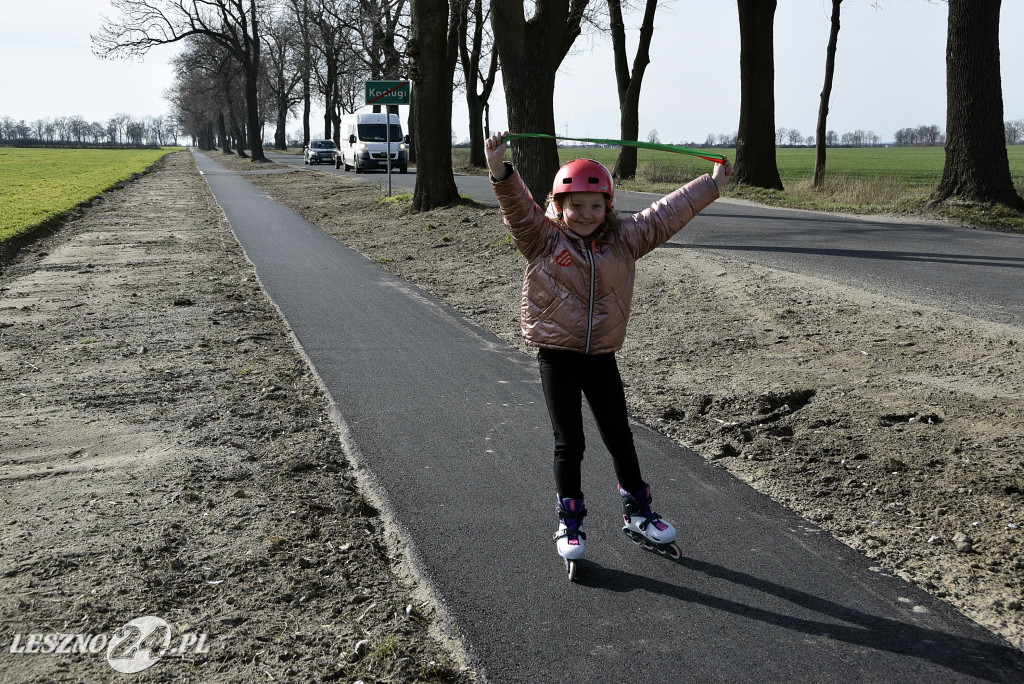 Otwarcie chodnika Pawłowice - Kociugi