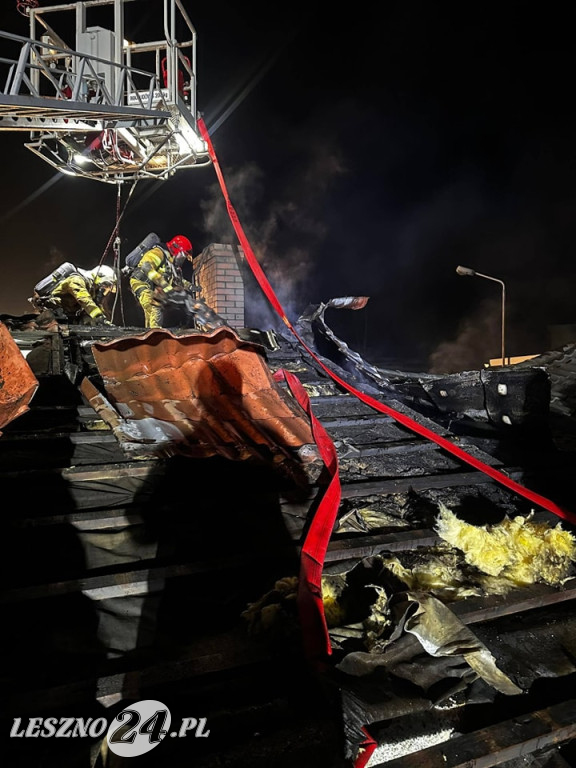 Duże straty po pożarze warsztatu