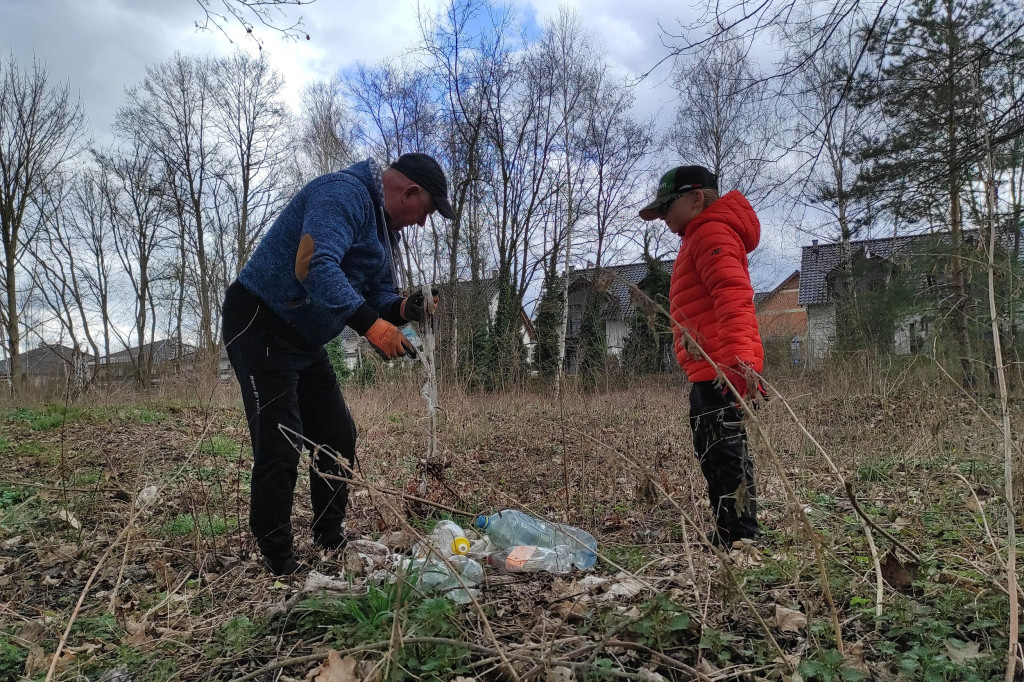 Porządki na osiedlu Młyńska Góra