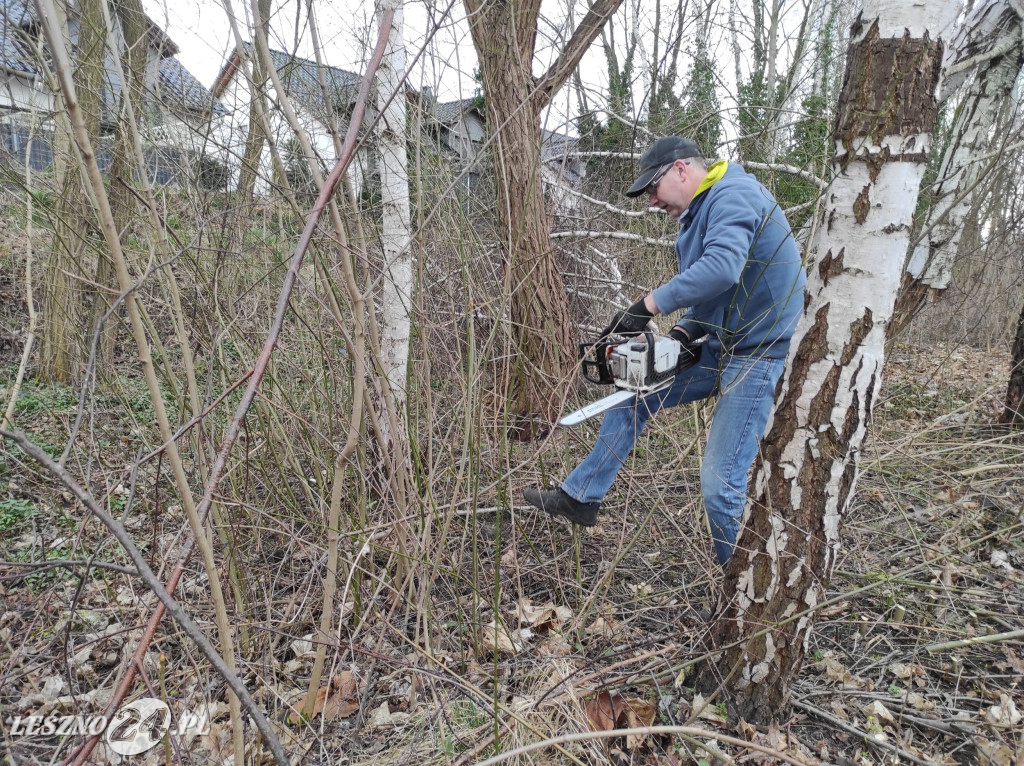 Porządki na osiedlu Młyńska Góra