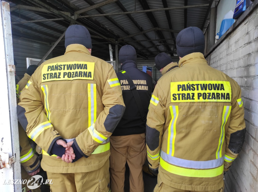 Hotel na lotnisku opanowali strażacy