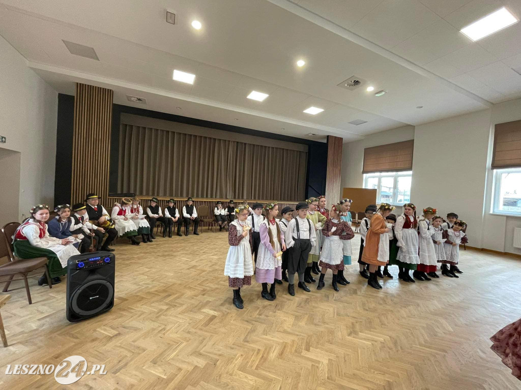 W Bukówcu na ścieżce regionalnej