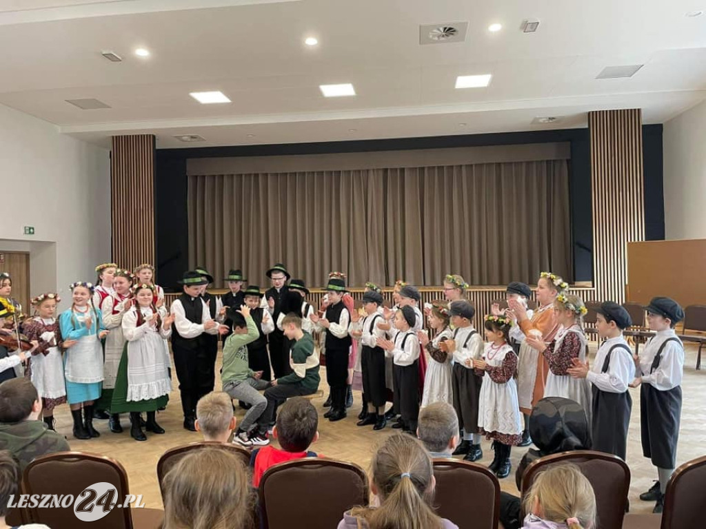W Bukówcu na ścieżce regionalnej