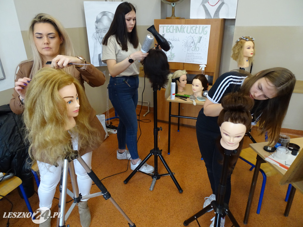 Dzień Zawodowca w ZS nr 4 w Lesznie